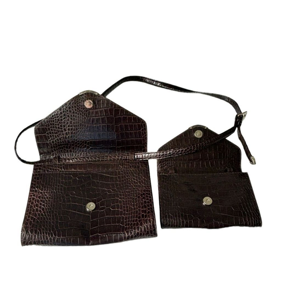 Ralph Lauren Polo Vintage Embossed Crossbody bag with interchangeable strap - Picture 2 of 9